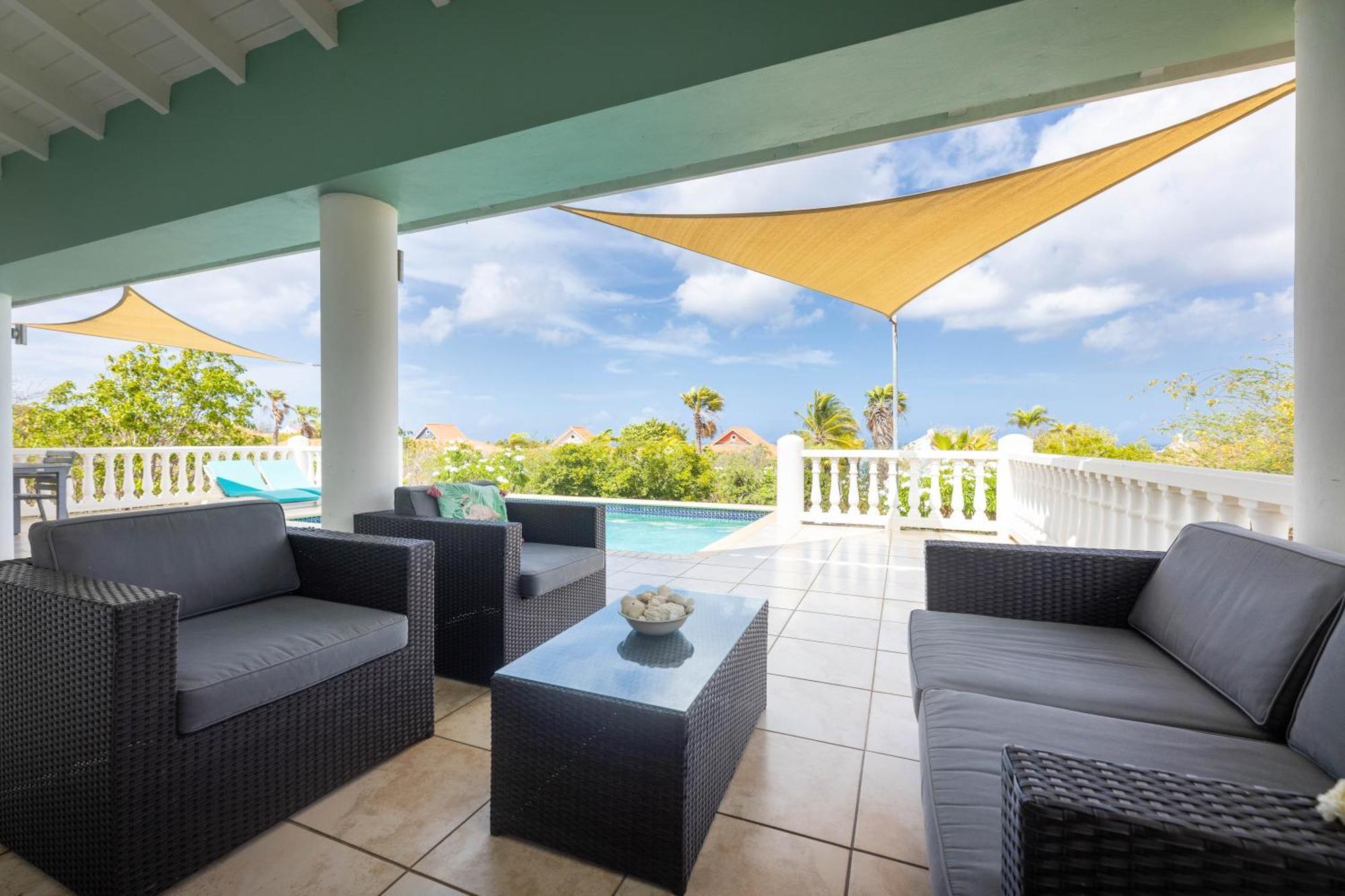 Coral Estate Holidays Willibrordus Экстерьер фото