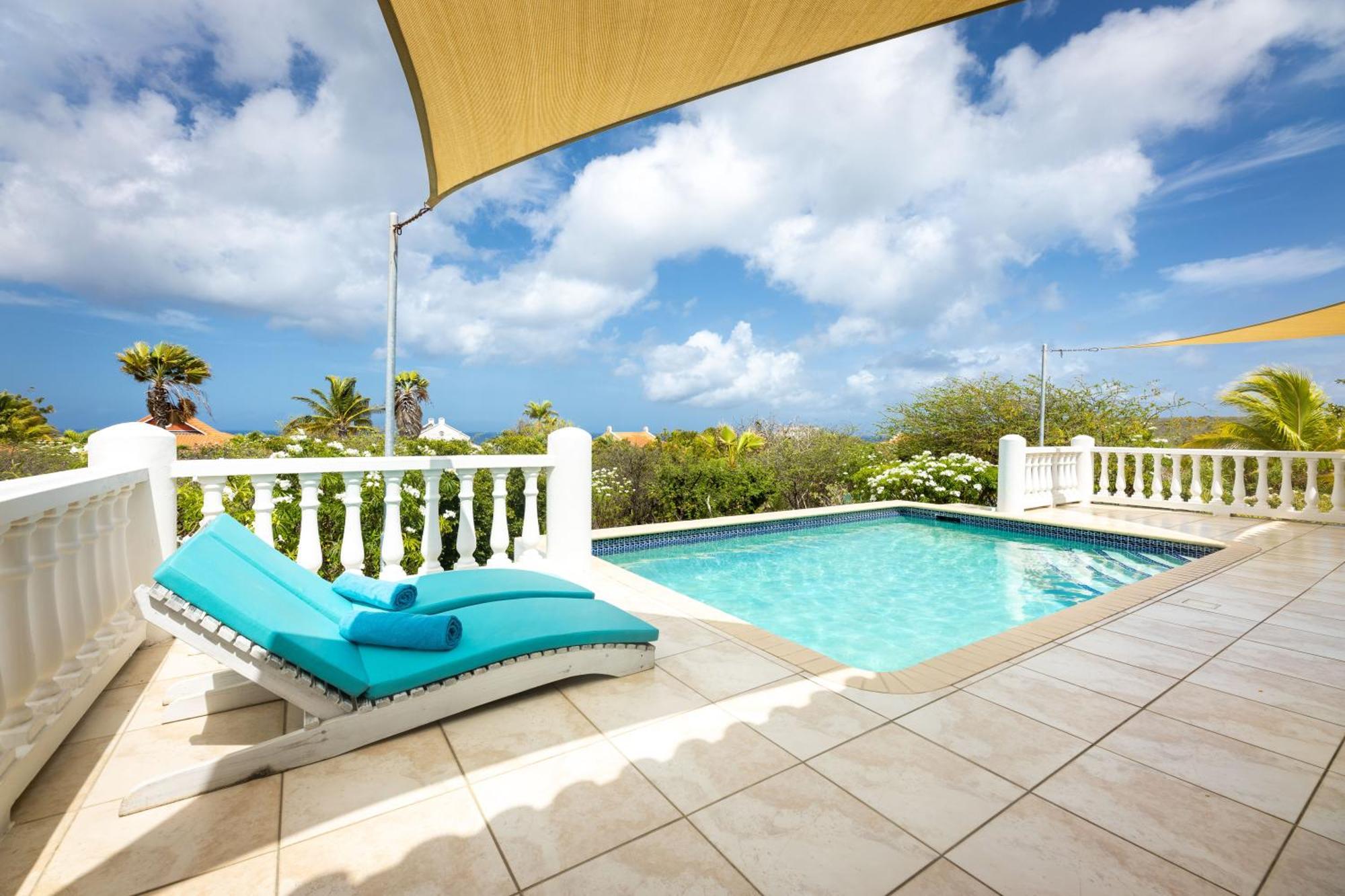 Coral Estate Holidays Willibrordus Экстерьер фото