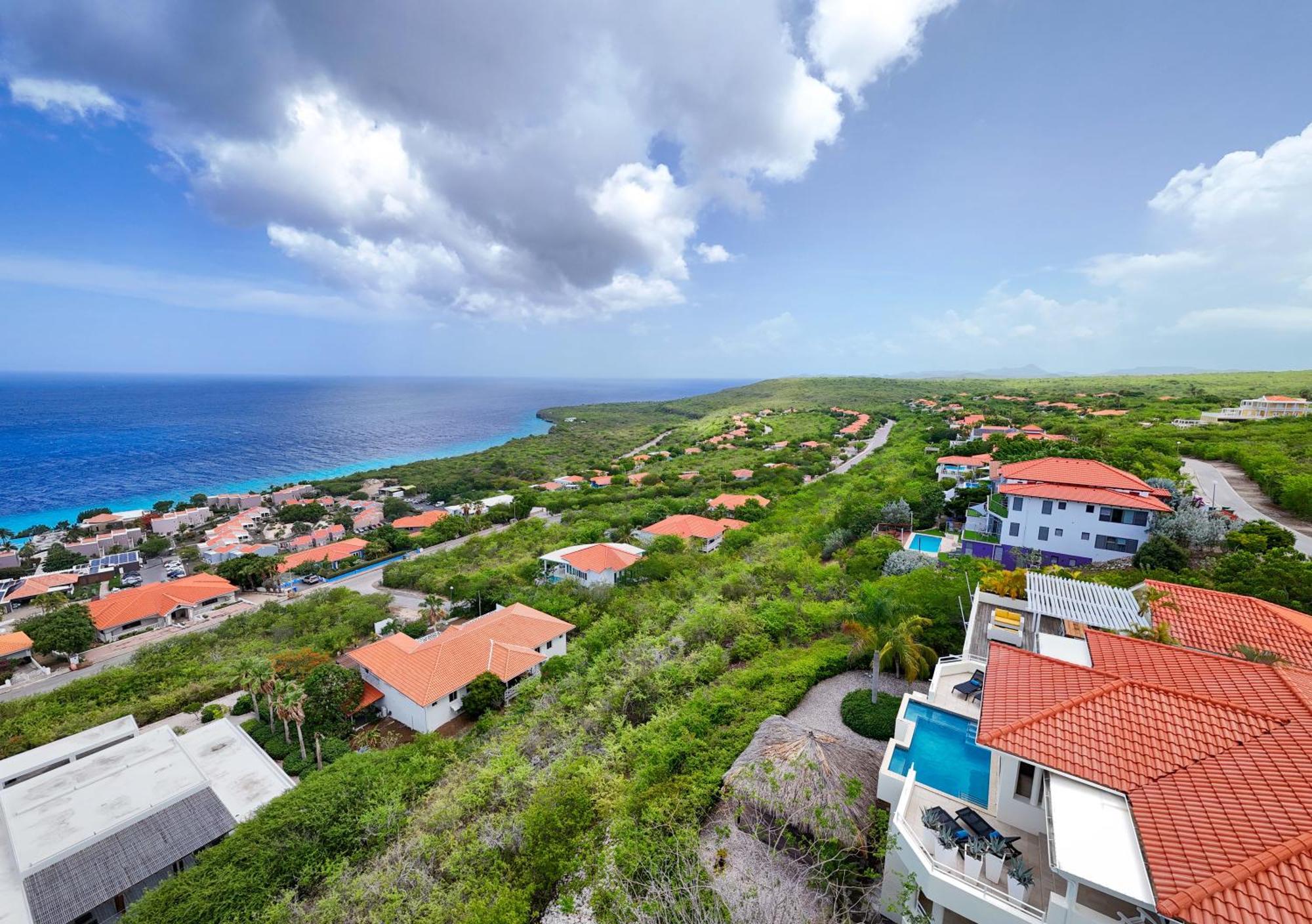 Coral Estate Holidays Willibrordus Экстерьер фото